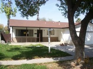 1214 E San Jose Ave, Fresno, CA 93710