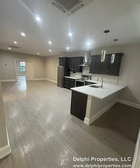 554 Massachusetts Ave #1G — Photo 12