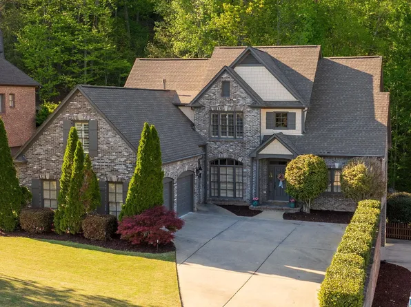 2085 Knollwood Pl, Birmingham, AL 35242