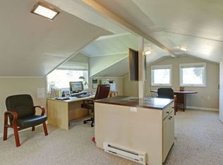 841 86th Ave NE, Medina, WA 98039