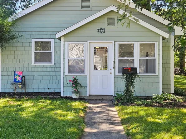 1341 Monument St, Noblesville, IN 46060