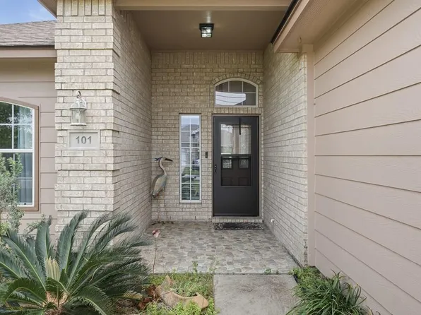 101 Alma Ln #122, Rockport, TX 78382