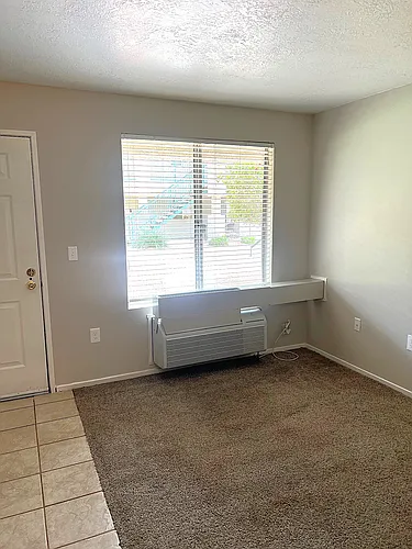 100 Pulsipher Ln Photo 1
