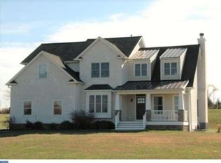 2 Springer Farm Ln, Ottsville, PA 18942