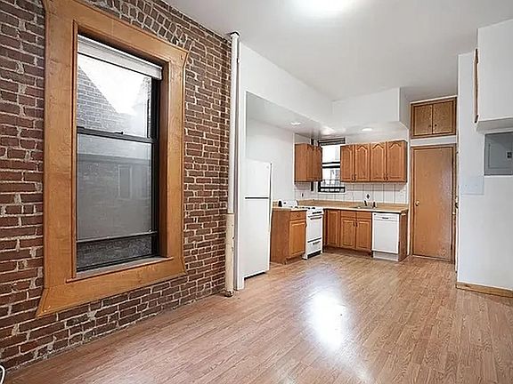 5th image of 511 E 83rd St #2A