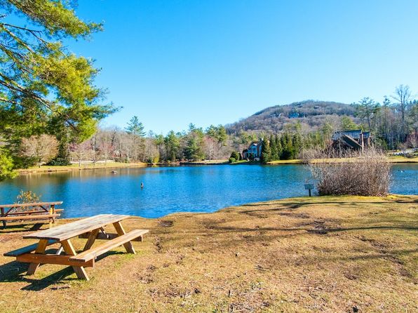 494 Satulah Ridge Road, Highlands, NC 28741