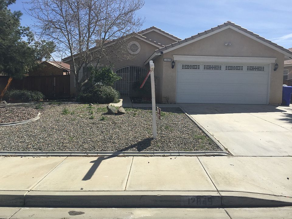 1st image of 12849 Sweetwater Dr
