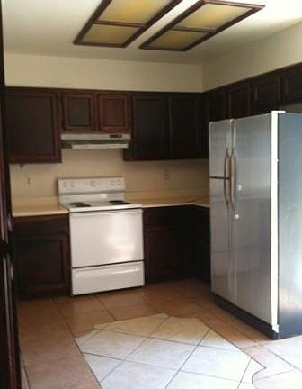 2nd image of 8421 Sunblaze Way