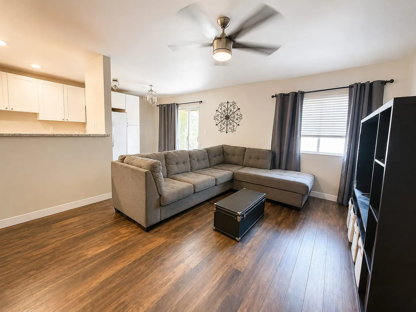 2 bed, 982 sqft, $1,700 — Photo 4
