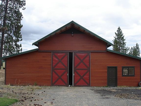 Front of 48' x 60' barn