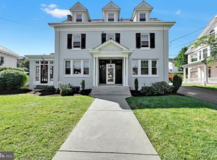 1805 Mahantongo St, Pottsville, PA 17901