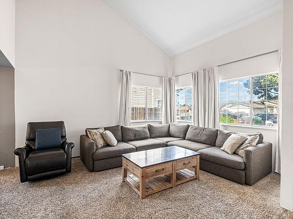 4th image of 115 Amadas Court
