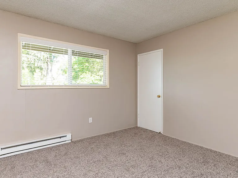 Country Oaks | Bedroom
