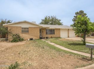 1025 Hickory Dr, Las Cruces, NM 88005