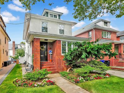 35 87th St, Brooklyn, NY, 11209