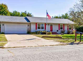 210 Ryan Cir, Roland, IA 50236