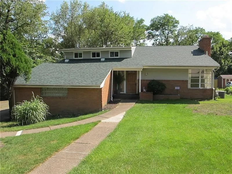 115 Kinross Ln photo 1