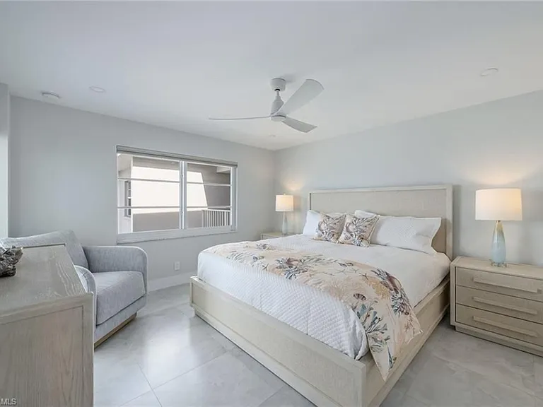 3443 Gulf Shore Blvd N #813 — Photo 12