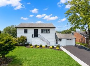 86 Mount Pleasant Ave, Woodland Park, NJ 07424
