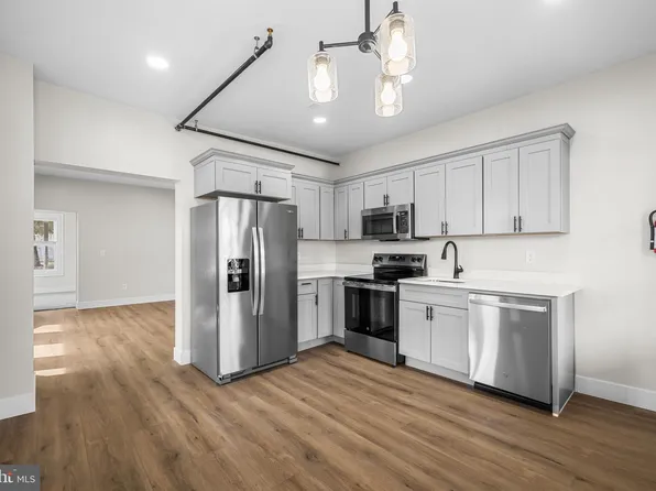 320 W King St, East Berlin, PA