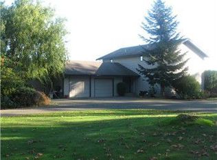 949 Van Dyk Rd, Lynden, WA 98264