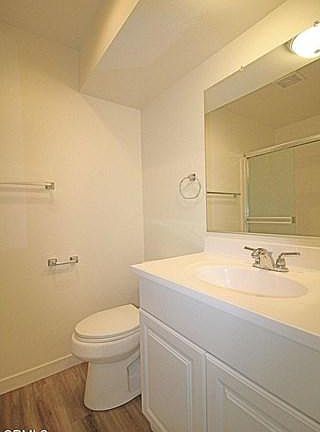 5th image of 2653 Harbor Blvd