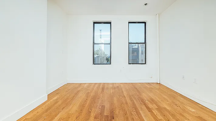 Rented by Nooklyn NYC LLC | media 8