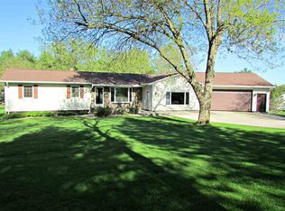 4130 Spring Creek Rd, Jesup, IA 50648