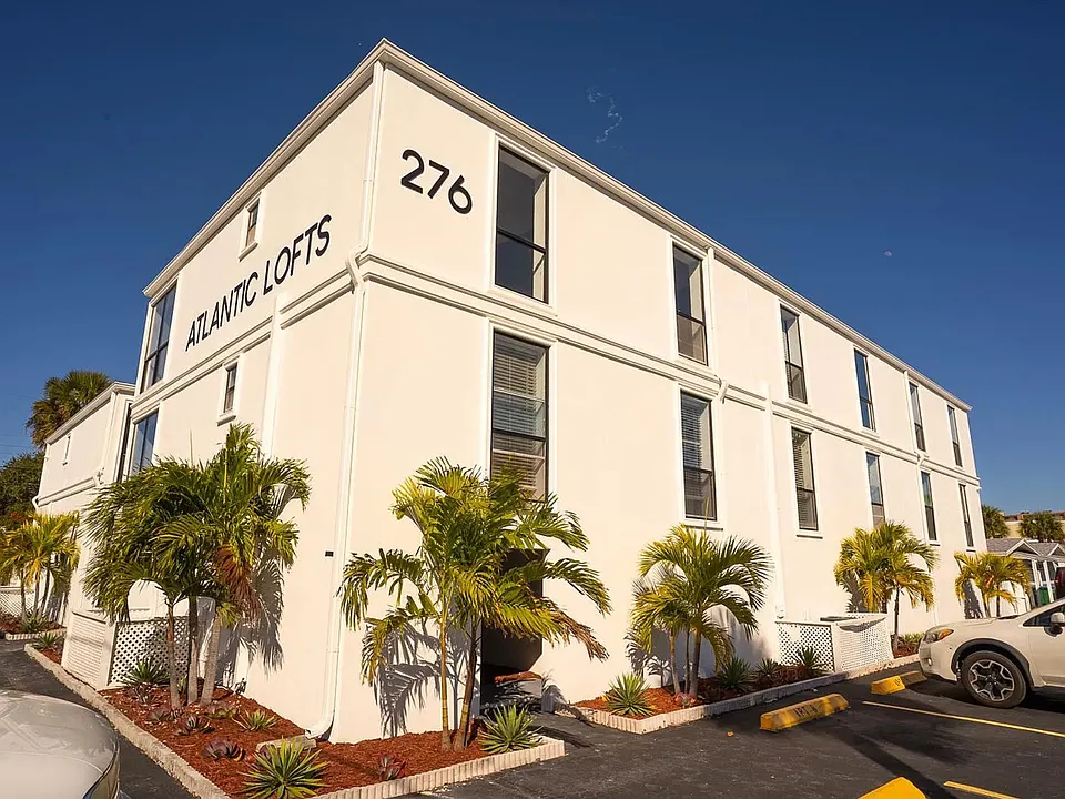 276 Polk Ave #12