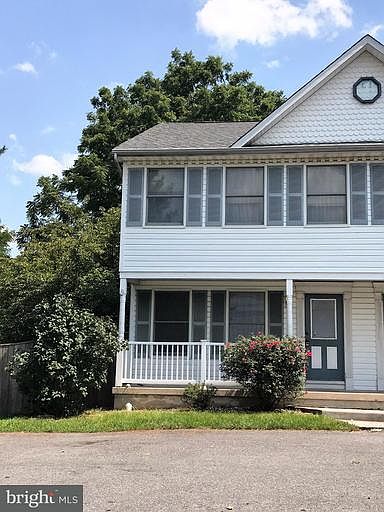 1st image of 10803 Bower Ave