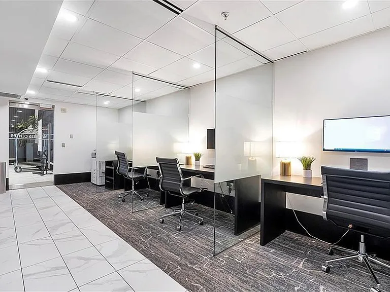 400 W Peachtree St NW #3511 — Photo 21