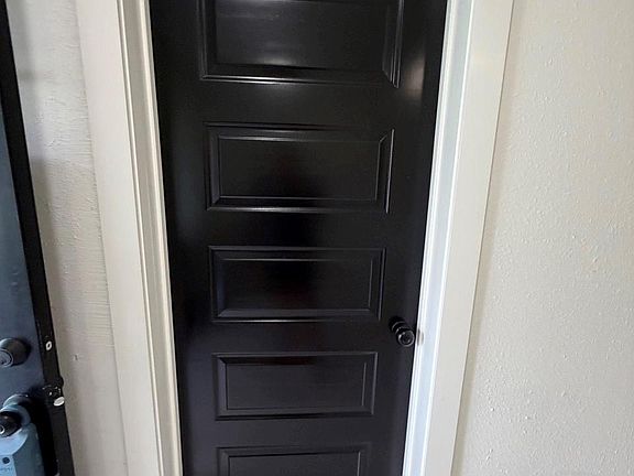 3rd image of 2814 Truxillo St #2