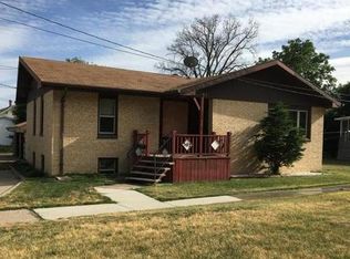 507 4th St NW, Mandan, ND 58554