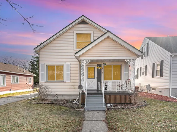 601 Burns St, Essexville, MI 48732