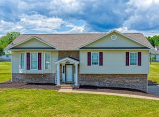 135 Lauren Dr, Rogersville, TN 37857