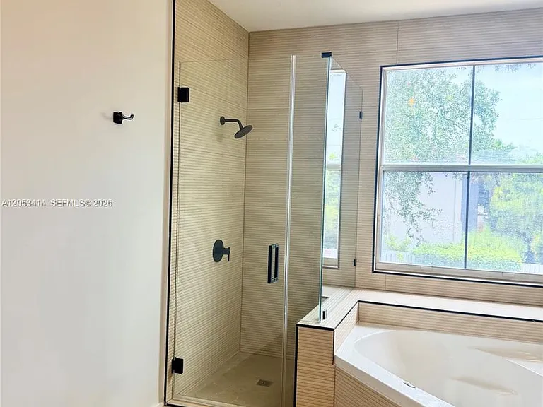 4946 SW 38th Way — Photo 41