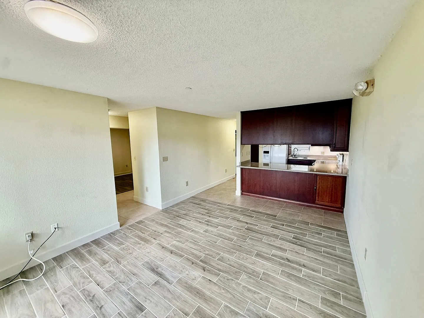 Ola Loa Retirement Community/2BD/1.5BA/1PK — Photo 4