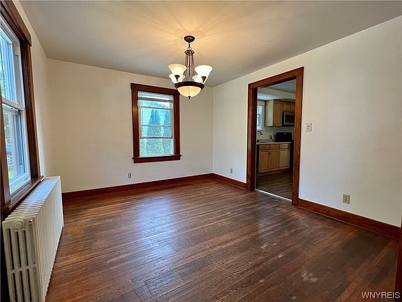 2nd image of 232 Harding Rd