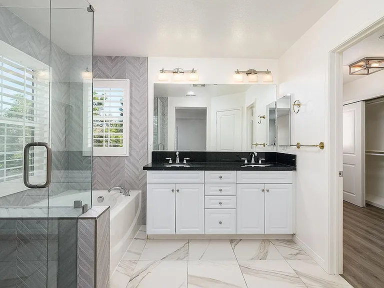 3558 Summit Trail Ct — Photo 16