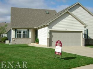 16 Ashling Ct, Bloomington, IL