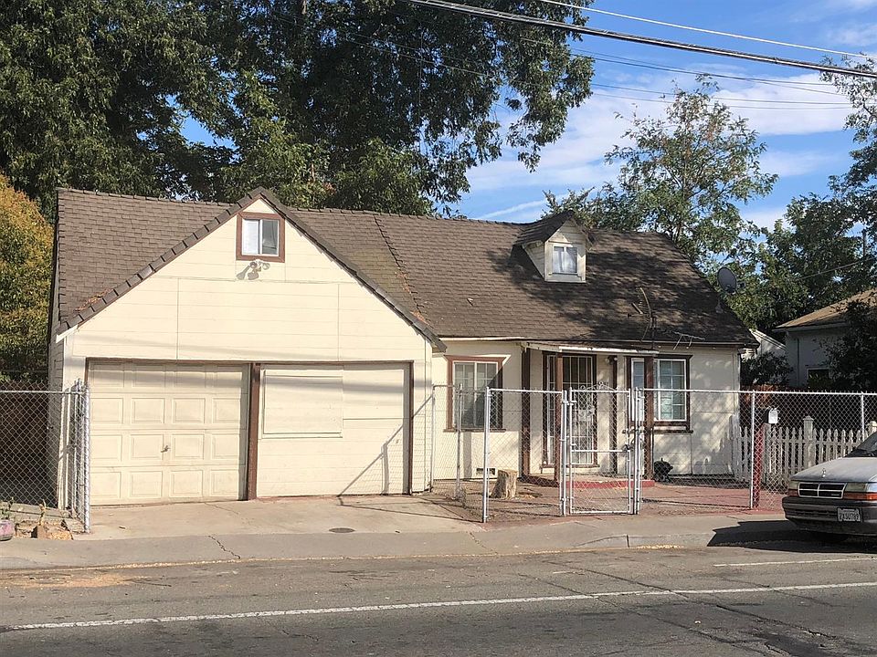 2nd image of 4841 Martin Luther King Jr Blvd