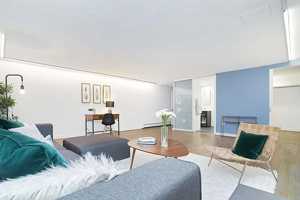 Sold by Compass | media 21