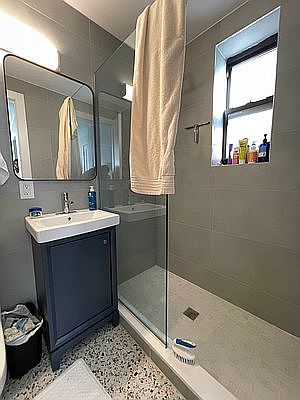 3rd image of 442 E 75th St APT 5D