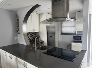 1777 SE 15th St APT 220, Fort Lauderdale, FL 33316