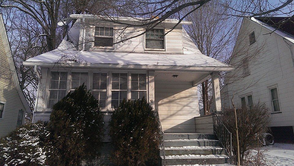 1st image of 552 Sherwood Ave