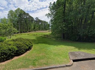 5571 Stonehaven Dr, Stone Mountain, GA 30087