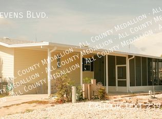 17861 Stevens Blvd, Fort Myers Beach, FL 33931