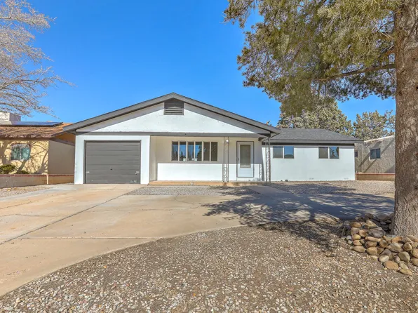 8205 Fruit Ave NE, Albuquerque, NM 87108