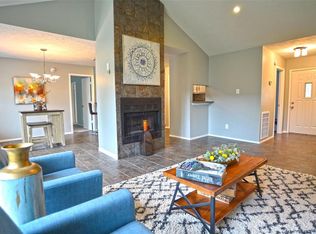 5612 Dawn Ct, League City, TX 77573