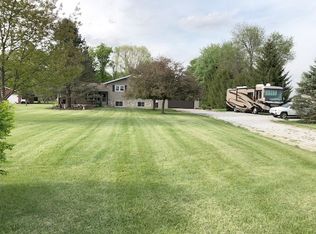 17354 E State Highway 9, Canton, IL 61520